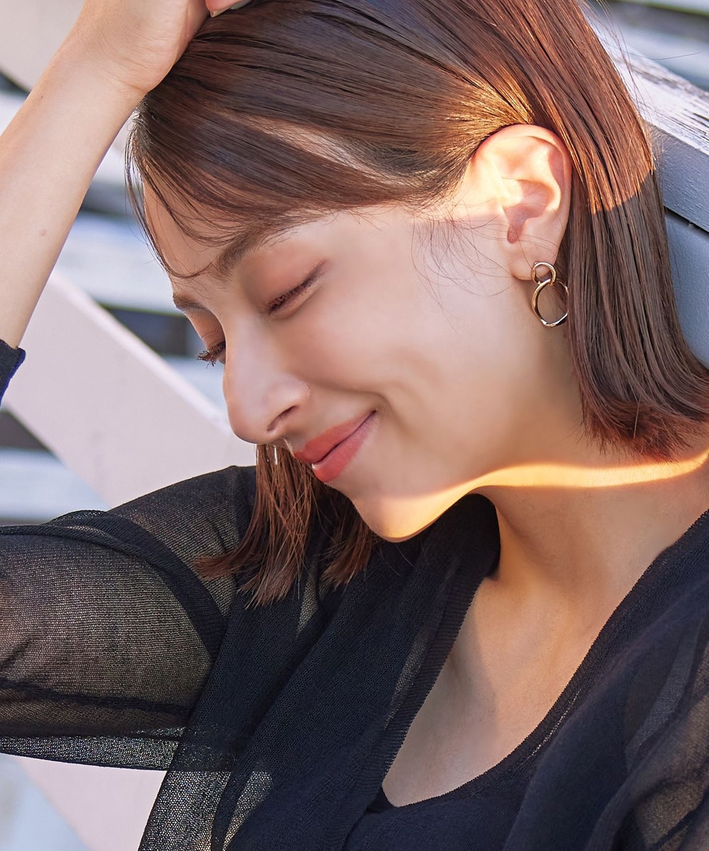 ダブルリングピアス