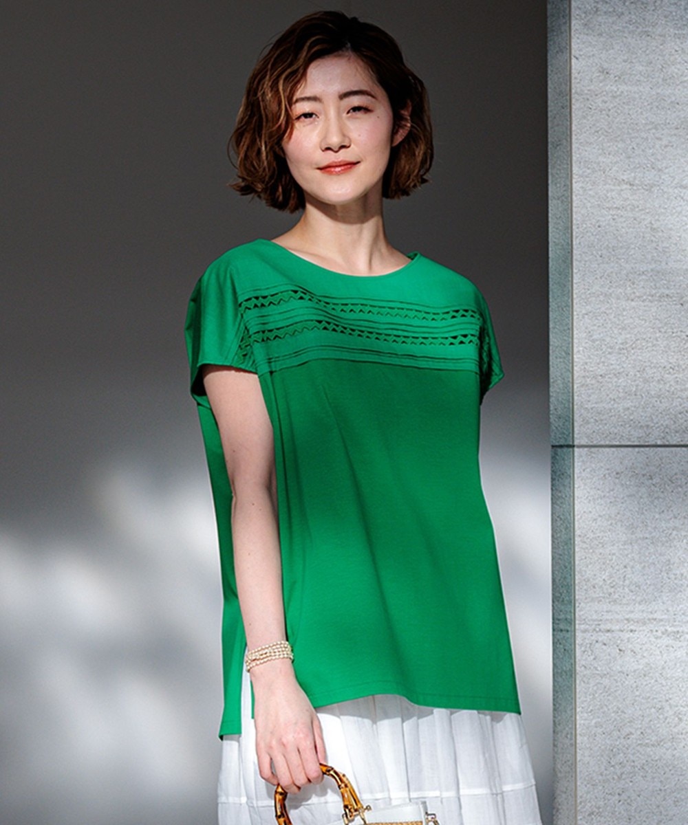 【オンワード】 23区 S(小さいサイズ)>トップス 【洗える】アイレットジャージー フレンチスリーブ カットソー グリーン 32 レディース 【オンワード】 23区 S(小さいサイズ)>トップス 【洗える】アイレットジャージー フレンチスリーブ カットソー グリーン 32 レディース