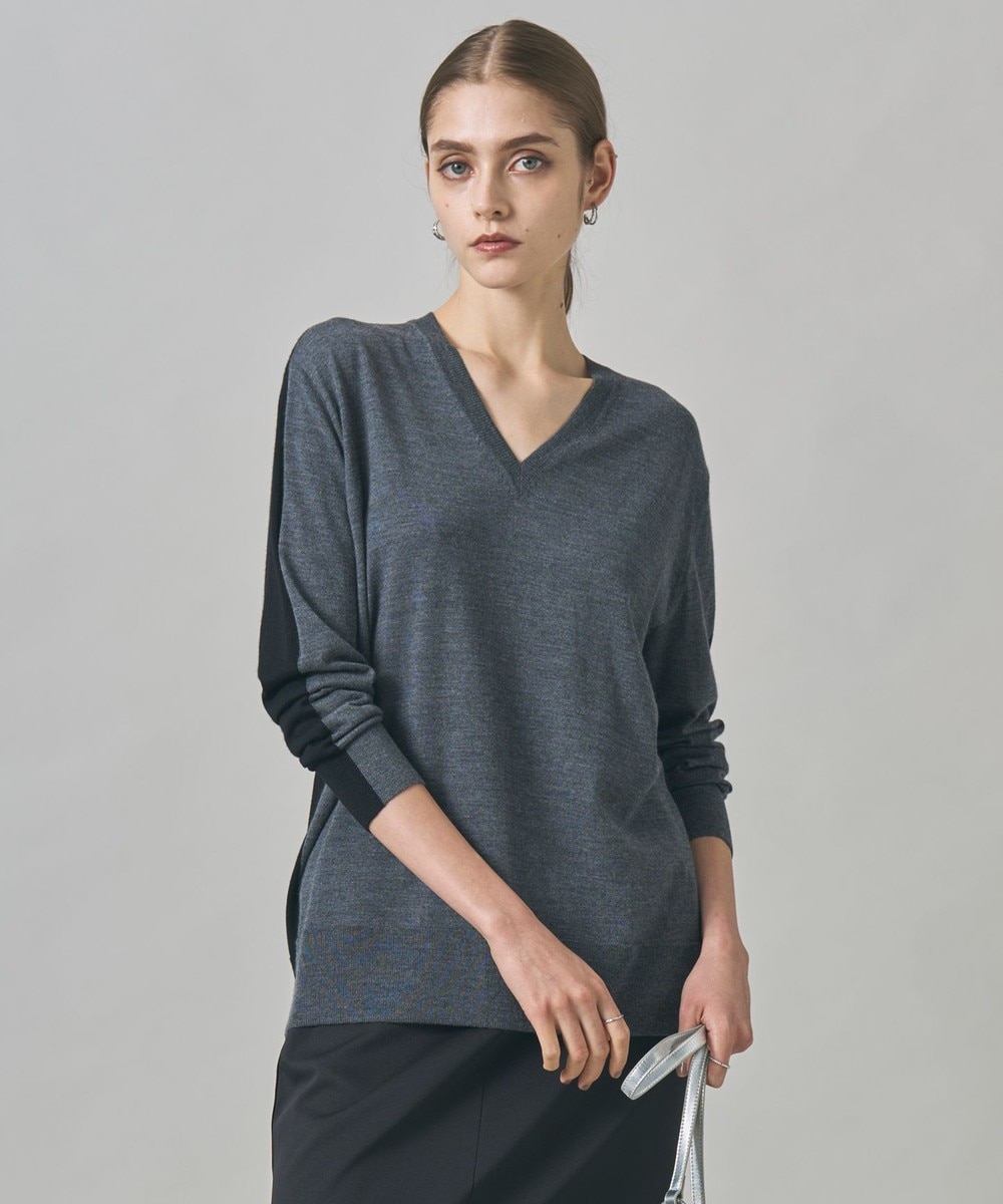 【オンワード】 ICB>トップス 【洗える】コンパクトファインウール Vネックニット ミディアムグレー×ブラック XS レディース 【オンワード】 ICB>トップス 【洗える】コンパクトファインウール Vネックニット ミディアムグレー×ブラック XS レディース