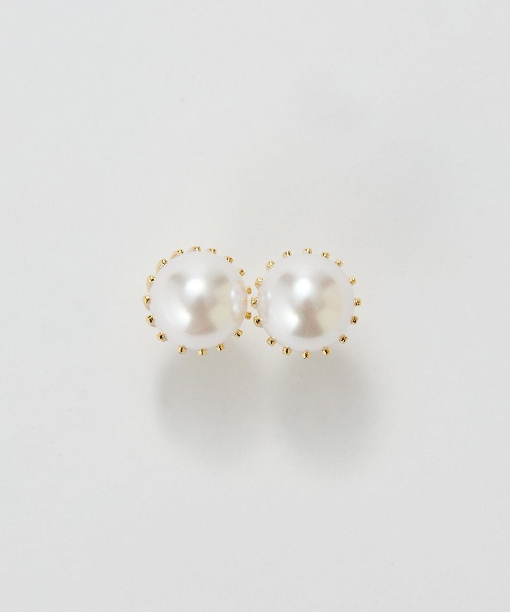 Phoebe トゥウィンクルフレームパールピアス　ゴールド/一粒 