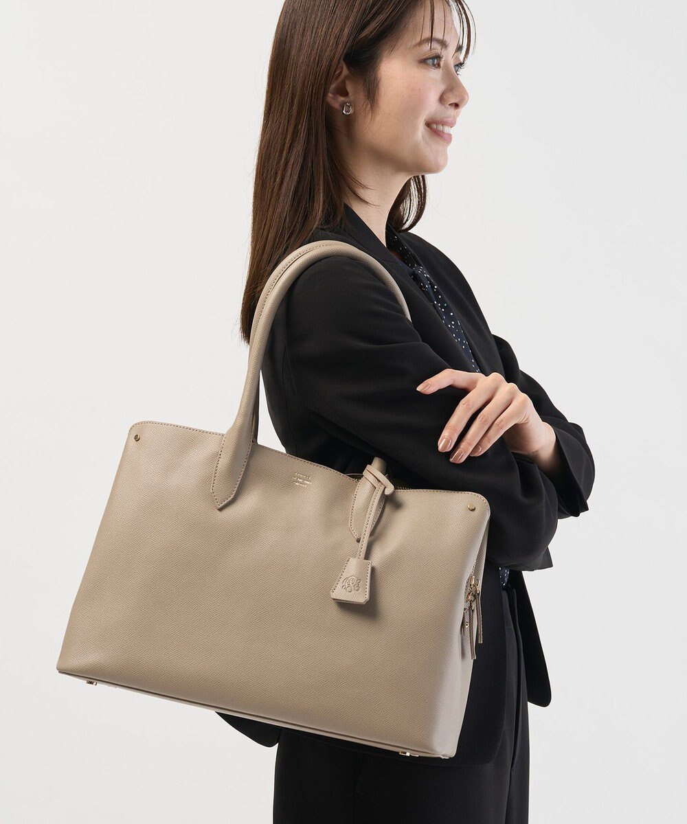 J.PRESS LADIES 【A4サイズ収納可・PC収納可】ポケット 通勤 トート バッグ 