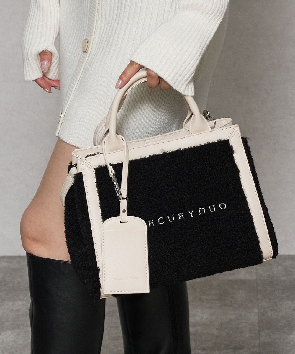 style code 【MERCURYDUO/マーキュリーデュオ】カードケース付　ロゴ刺繍ボアトートバッグ 