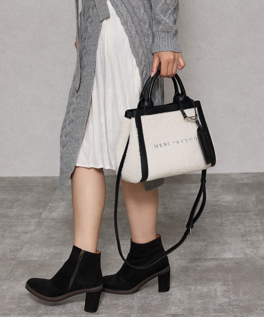 style code 【MERCURYDUO/マーキュリーデュオ】カードケース付　ロゴ刺繍ボアトートバッグ 