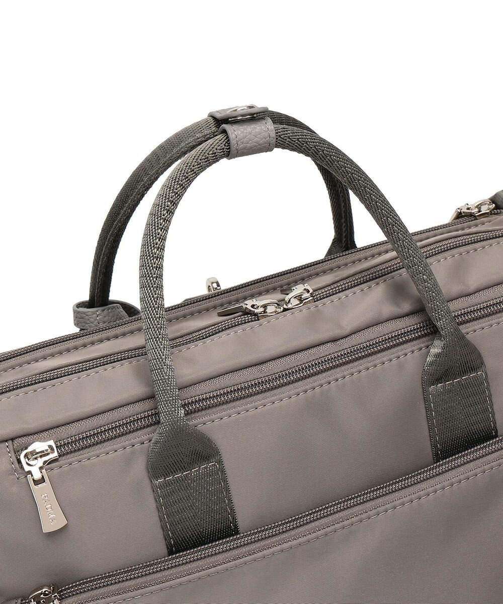 style code 【ナイロン４WAY仕様】ショルダー　リュック　PC収納可能 