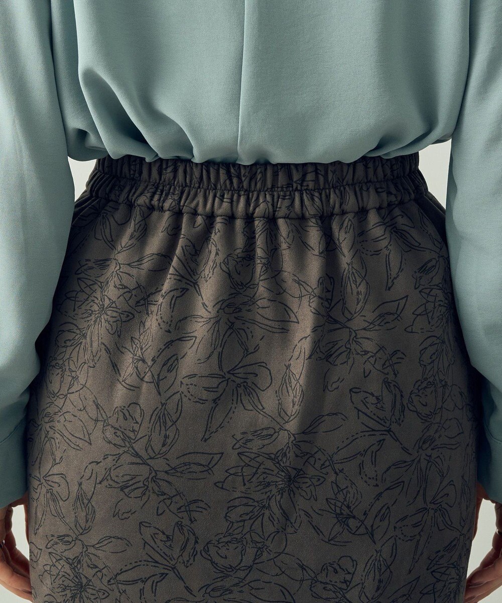 YECCA VECCA フラワー柄フェイクスエードスカート 