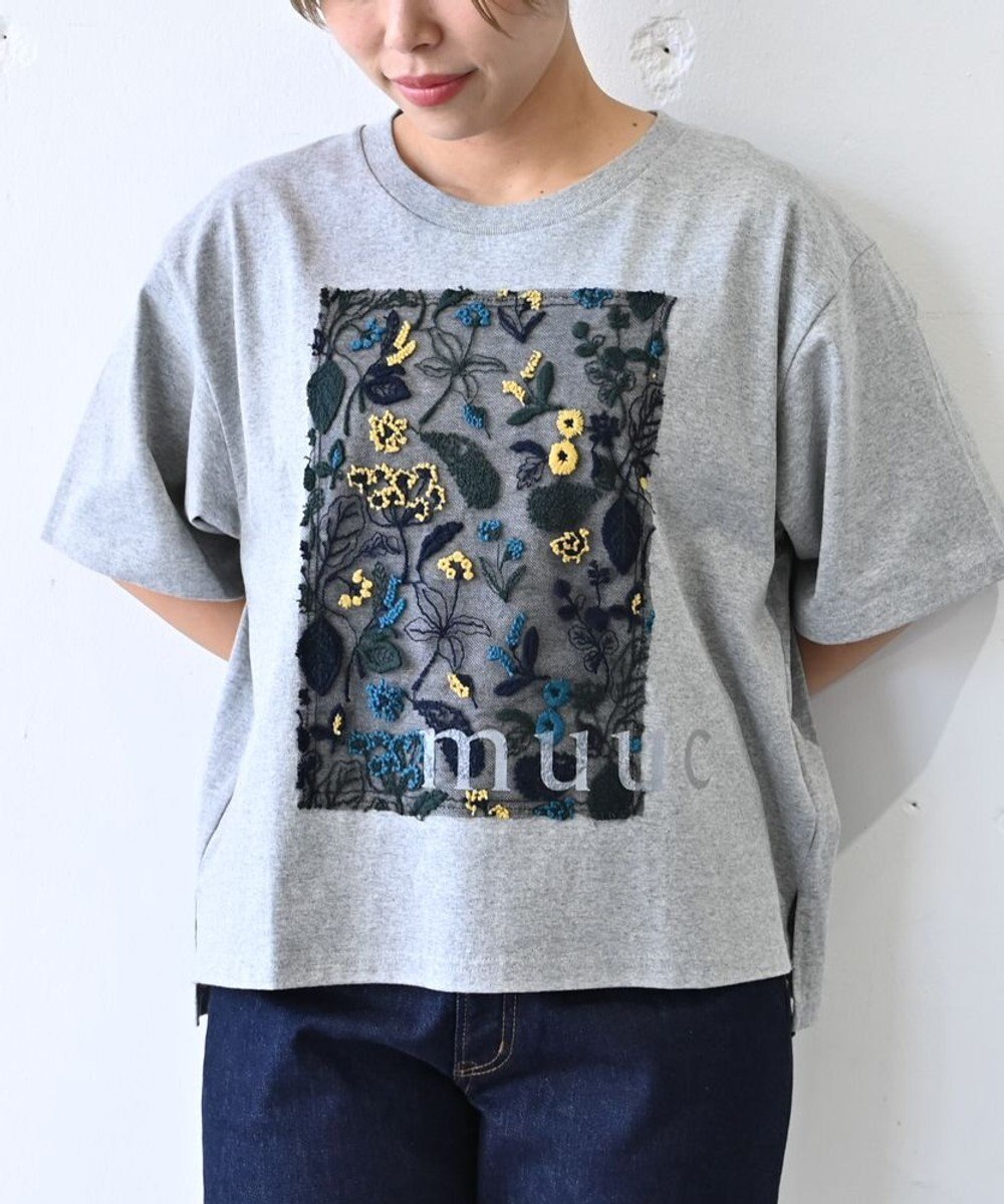 オープンエンド糸使用ドライタッチコットン生地〉筆記帳刺繍オーバーサイズTシャツ / muuc | ファッション通販 【公式通販】オンワード・クローゼット