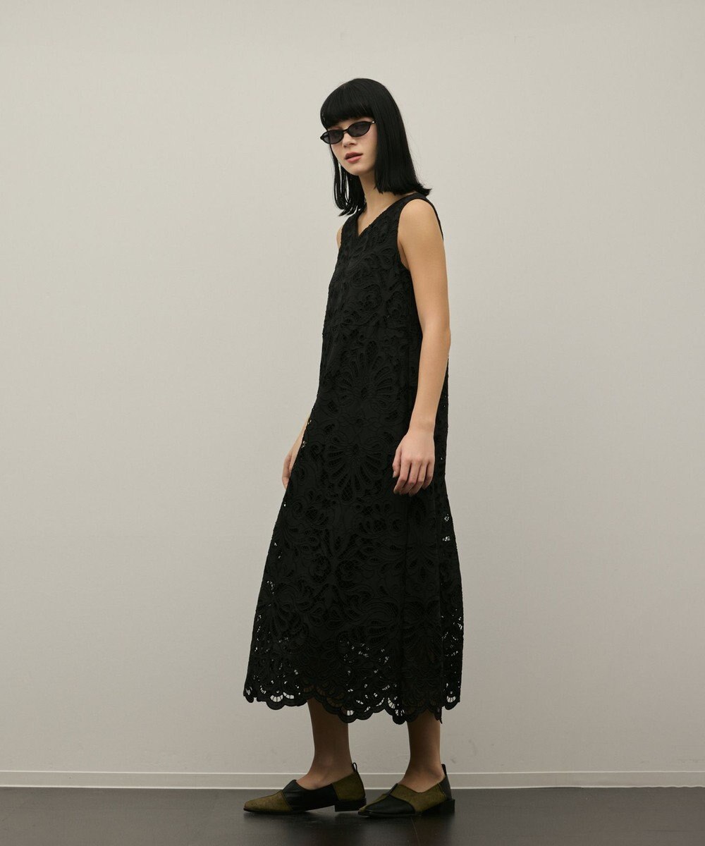 GRACE CONTINENTAL フラワーカットワークワンピース 