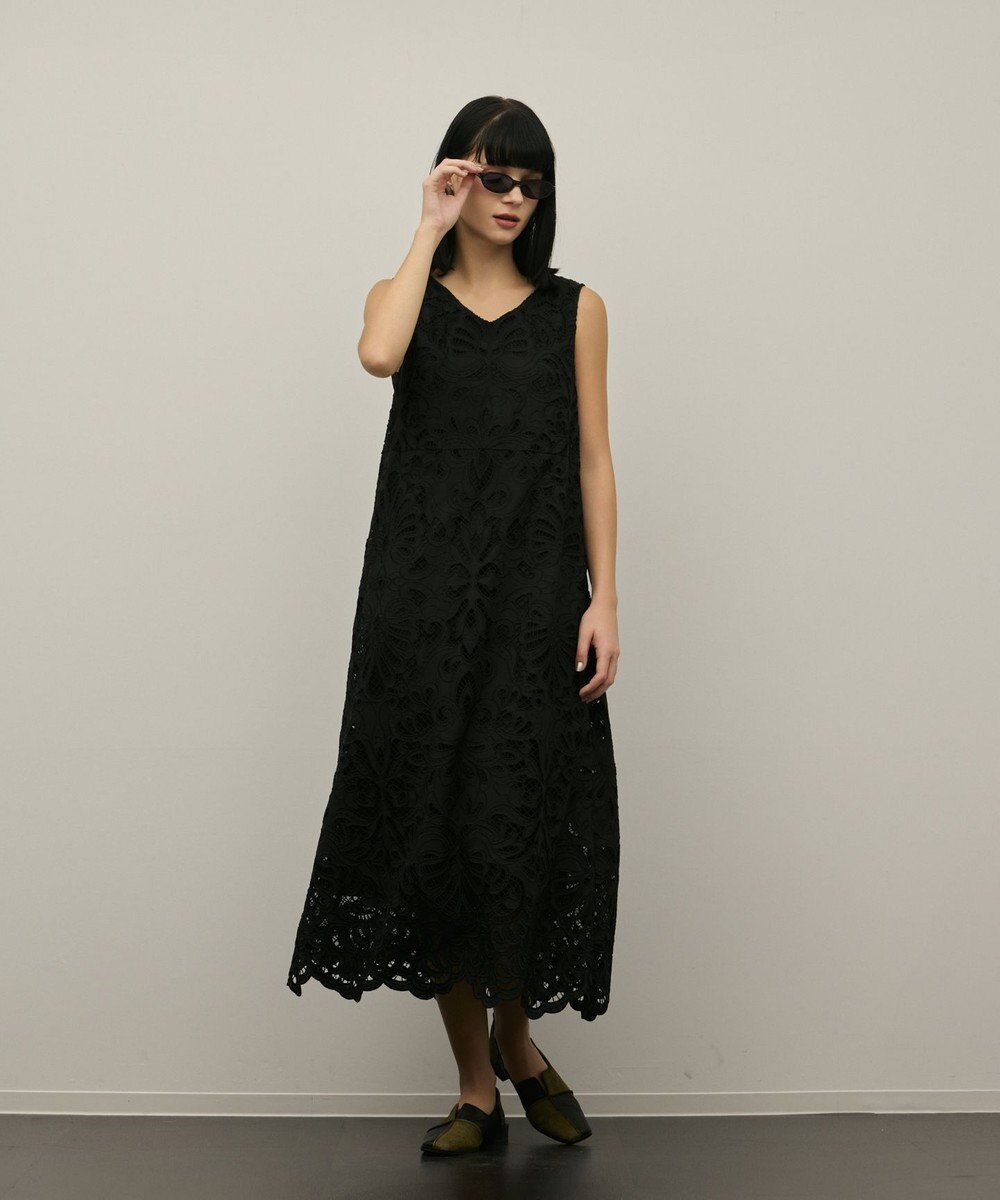 GRACE CONTINENTAL フラワーカットワークワンピース 