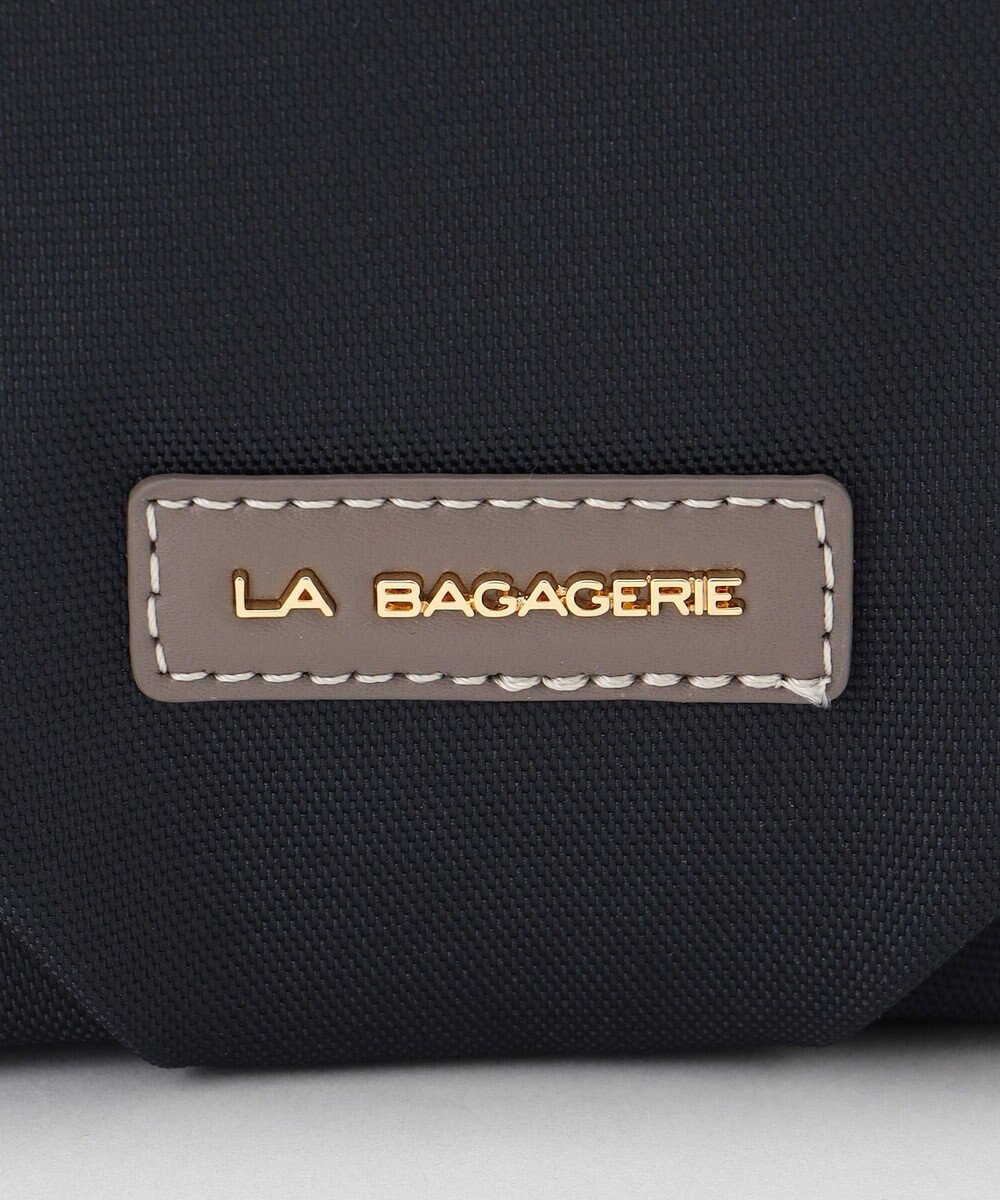 LA BAGAGERIE ポリエステルキャンバス　タックポシェット 