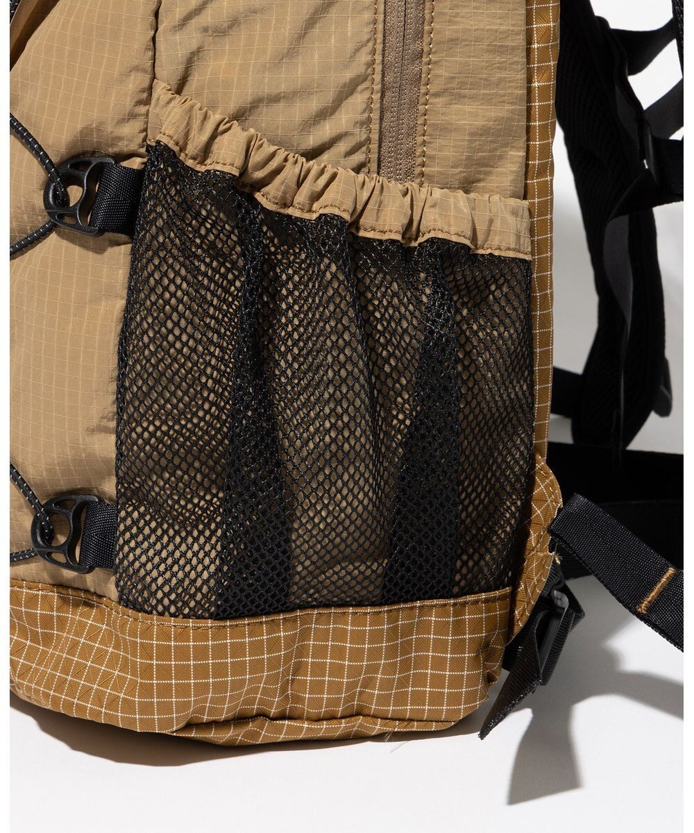 JOSEPH ABBOUD MOUNTAIN 【CREA掲載・軽量/ECO撥水】ナイロンリップクロス バックパック 21L 