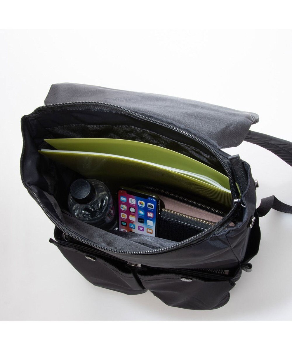 Y'SACCS ダブルホックポケットリュック 