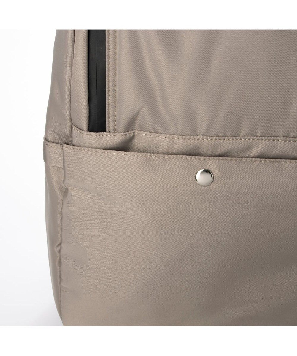 UNBILLION カシュカシュ cachecache / 10ポケット撥水リュックサック 