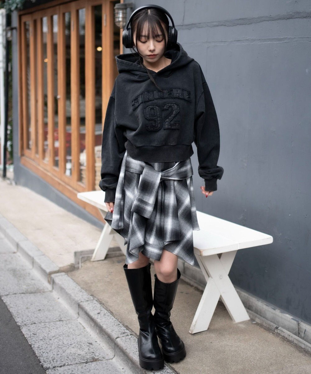 WEGO グラフィックショートプルパーカー 