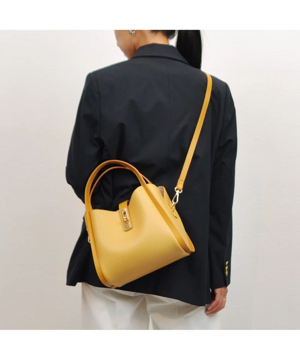 UNBILLION cachecache 3レイヤーヒネリ金具2wayトート 