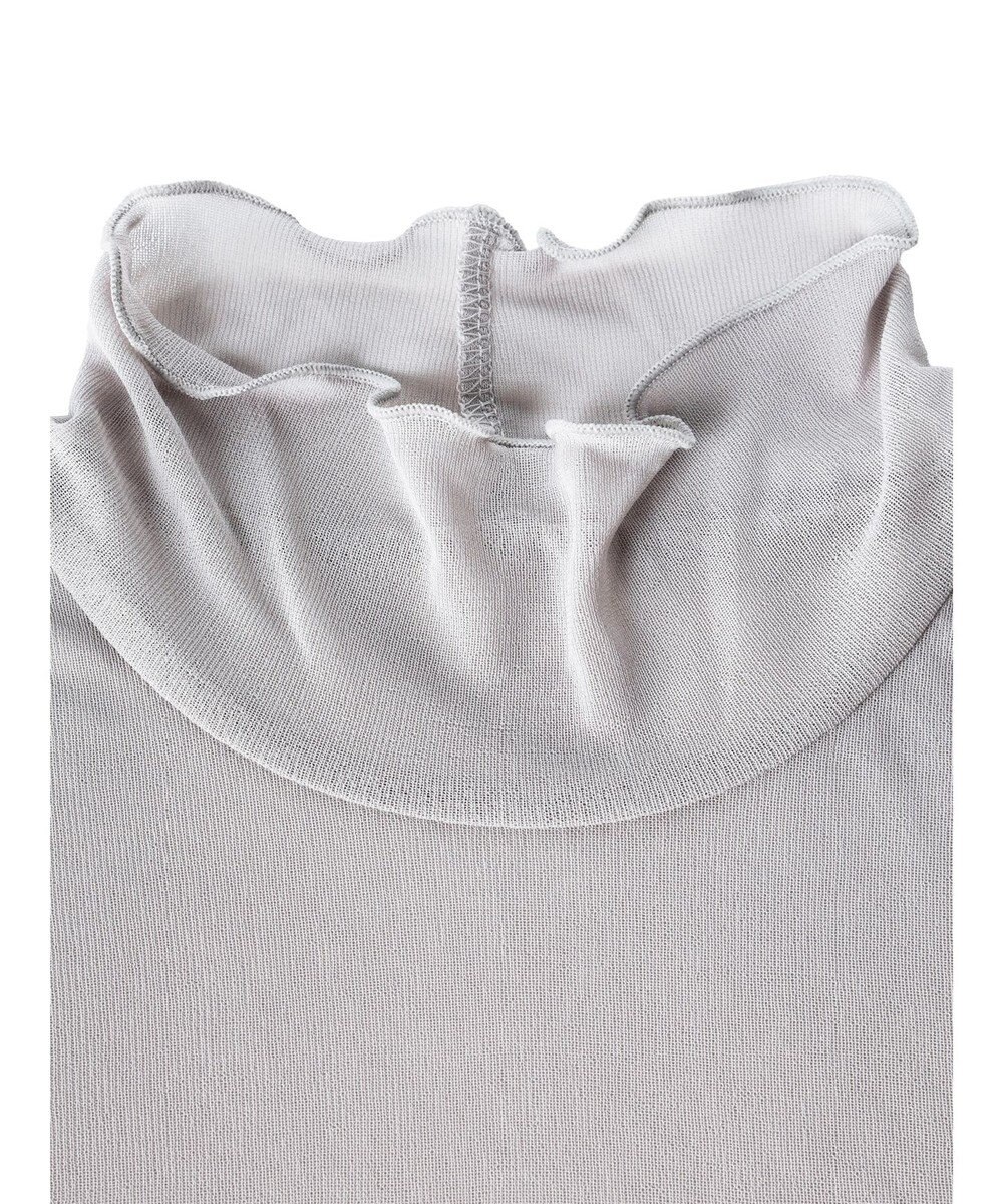 earth music&ecology シアーハイネックメロープルオーバー 