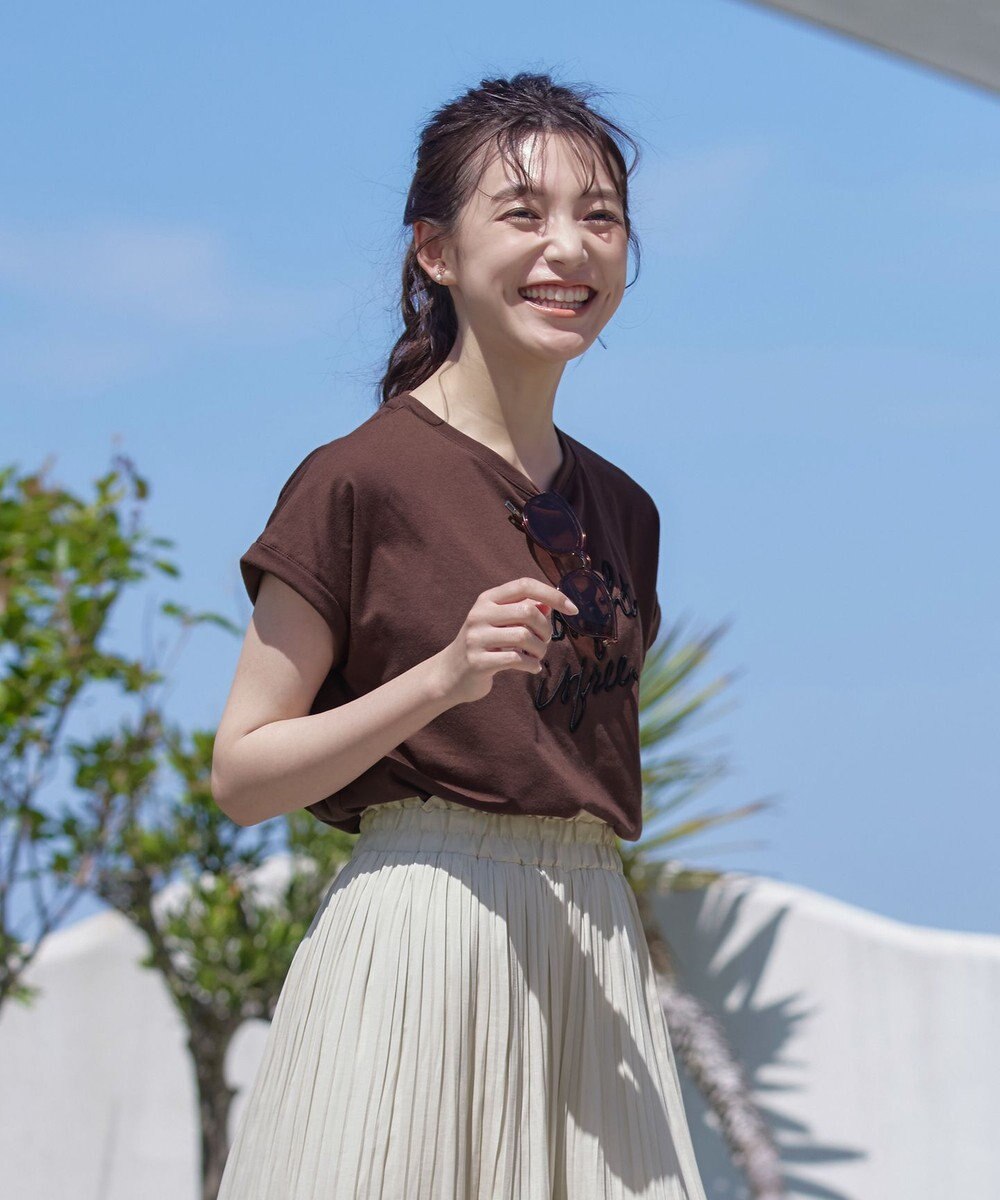 Tiaclasse 【洗える】立体刺繍ロゴTシャツカットソー 