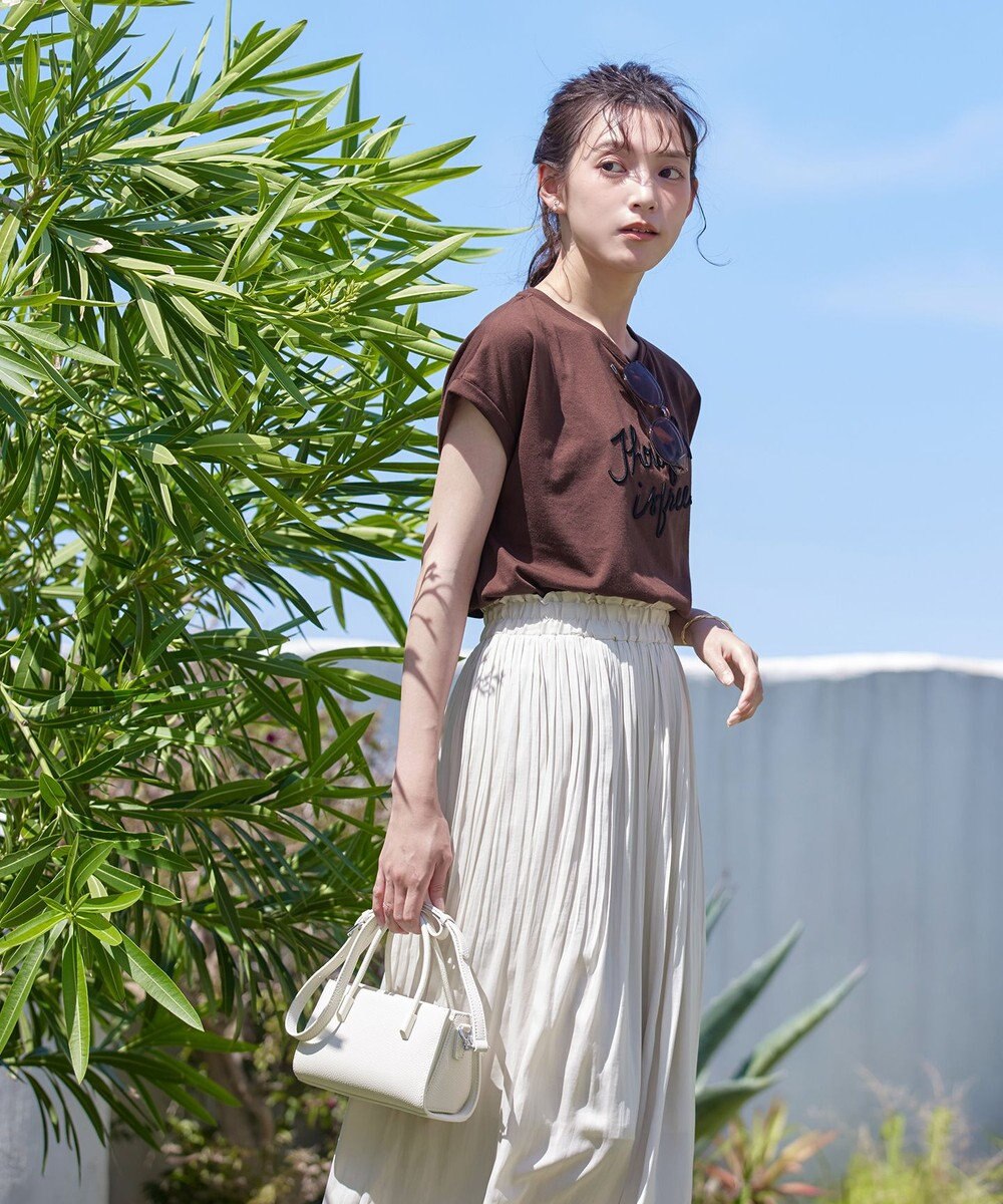 Tiaclasse 【洗える】立体刺繍ロゴTシャツカットソー 