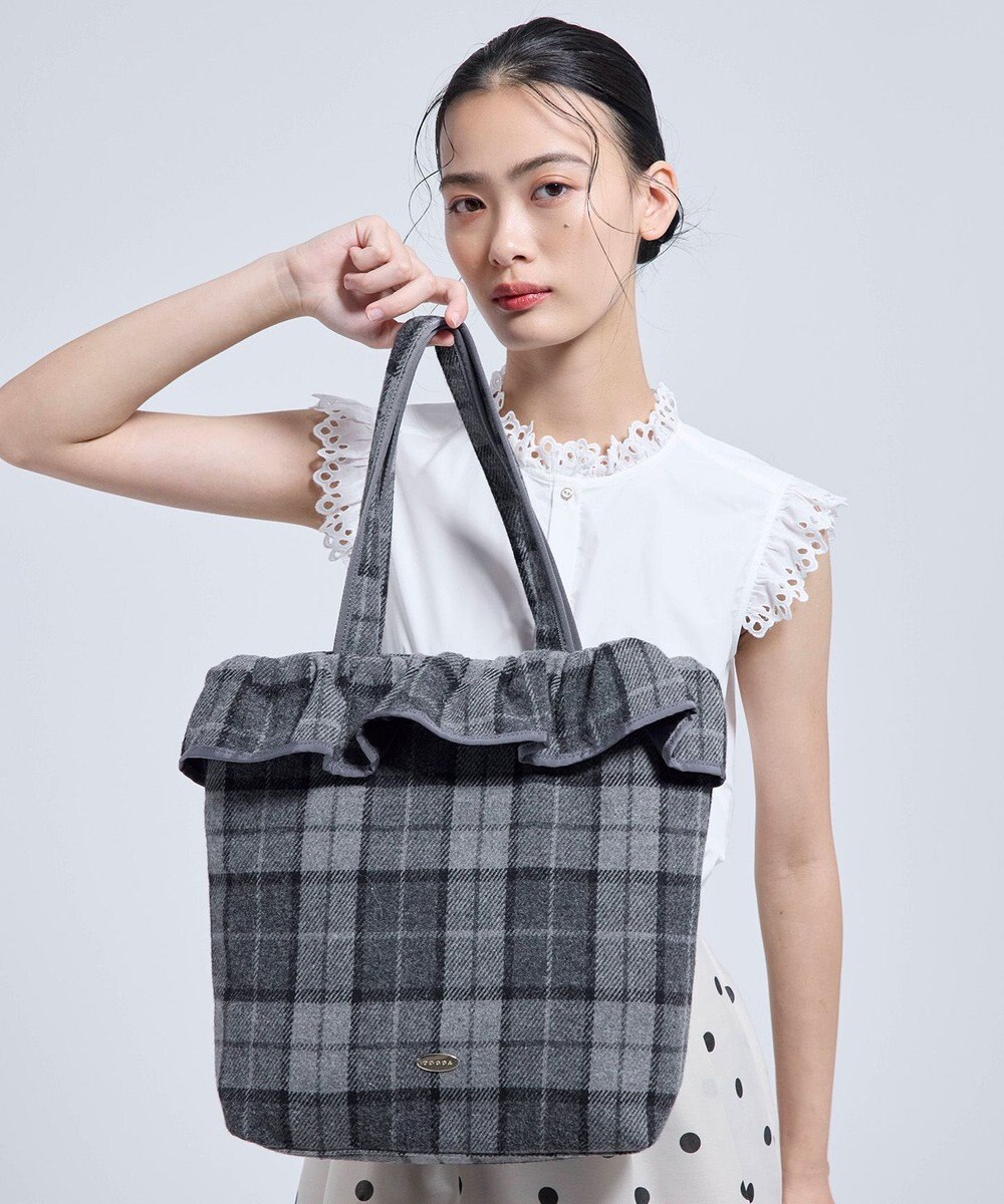 TOCCA 【TOCCA×岡崎紗絵コラボ・A4サイズ対応・一部カラー撥水】COLOR OF WAVES BAG バッグ 