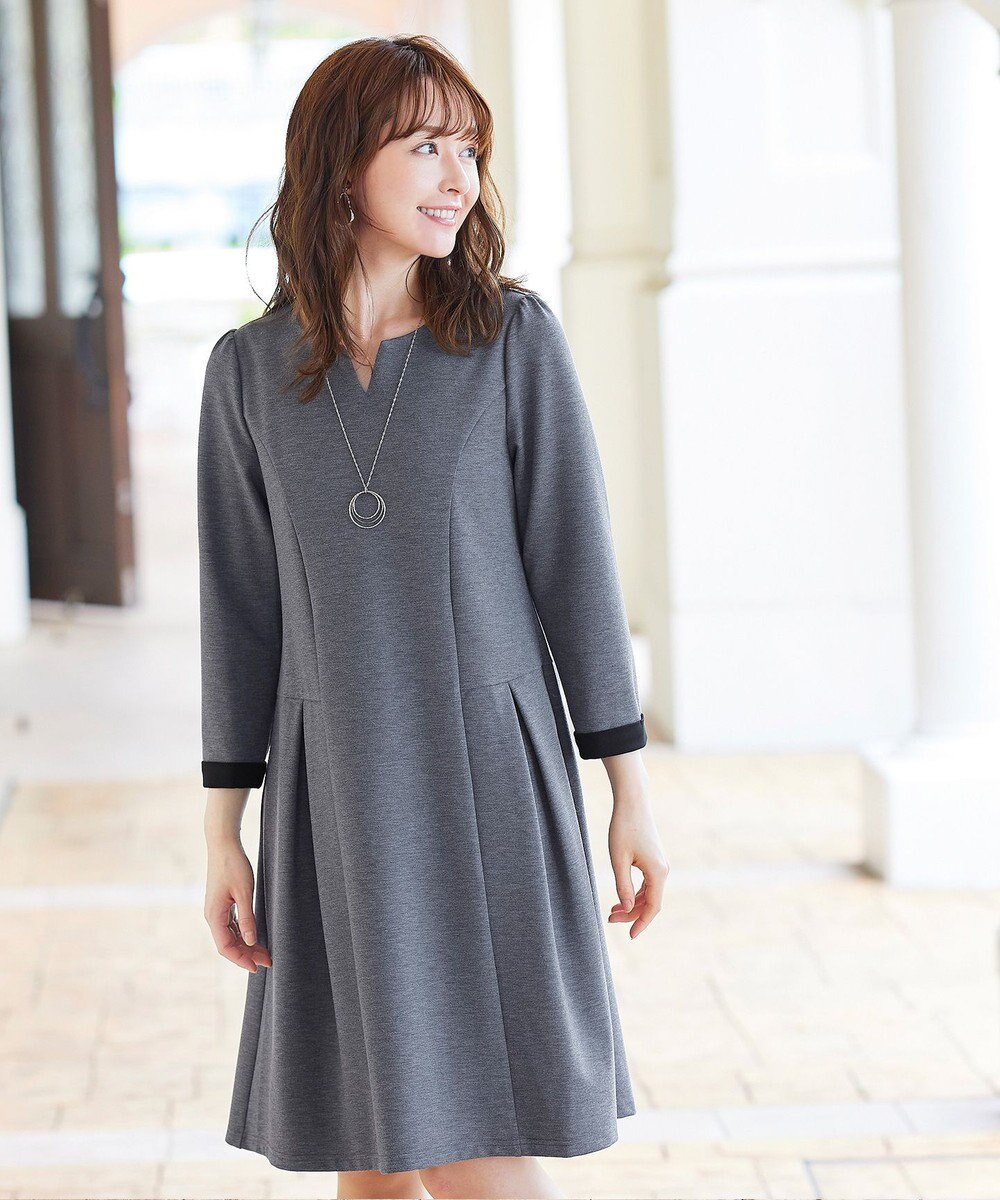 洗える ストレスフリーで着用できる配色ポンチワンピース Tiaclasse ファッション通販 公式通販 オンワード クローゼット