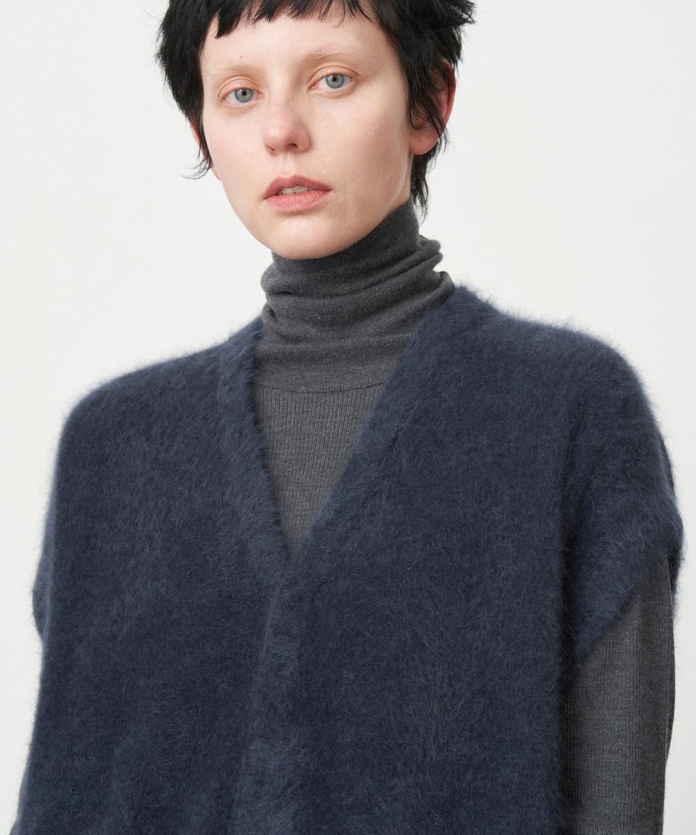 ATON ROYAL FUR CASHMERE | Vネックドレス 