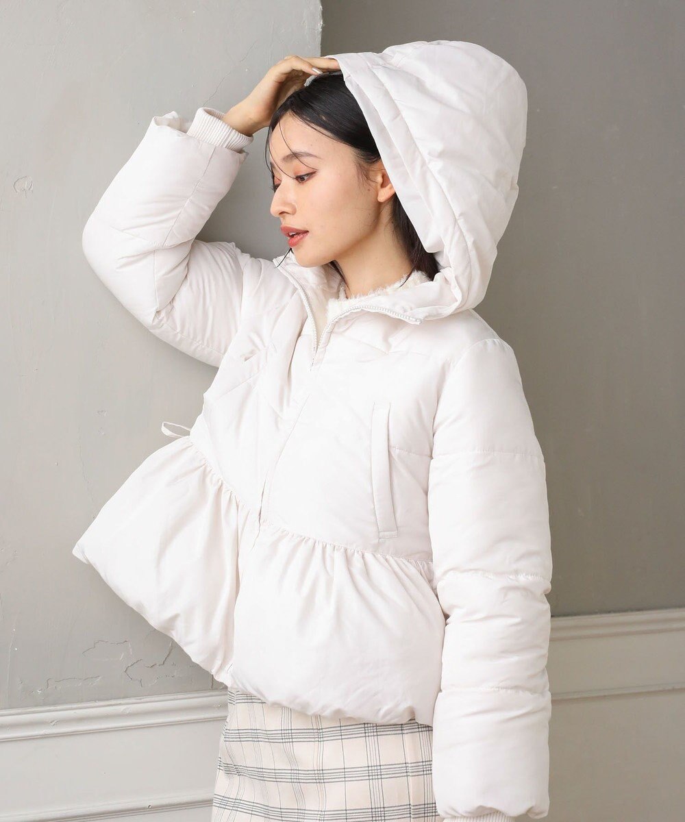 Green Parks ・ｓｗｉｎｇ　ｂｙ　ファイバーダウンペプラムコート 