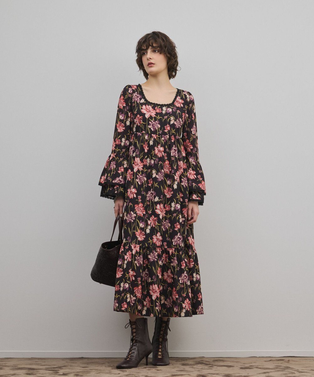 GRACE CONTINENTAL ボタニカルプリントティアードワンピース 