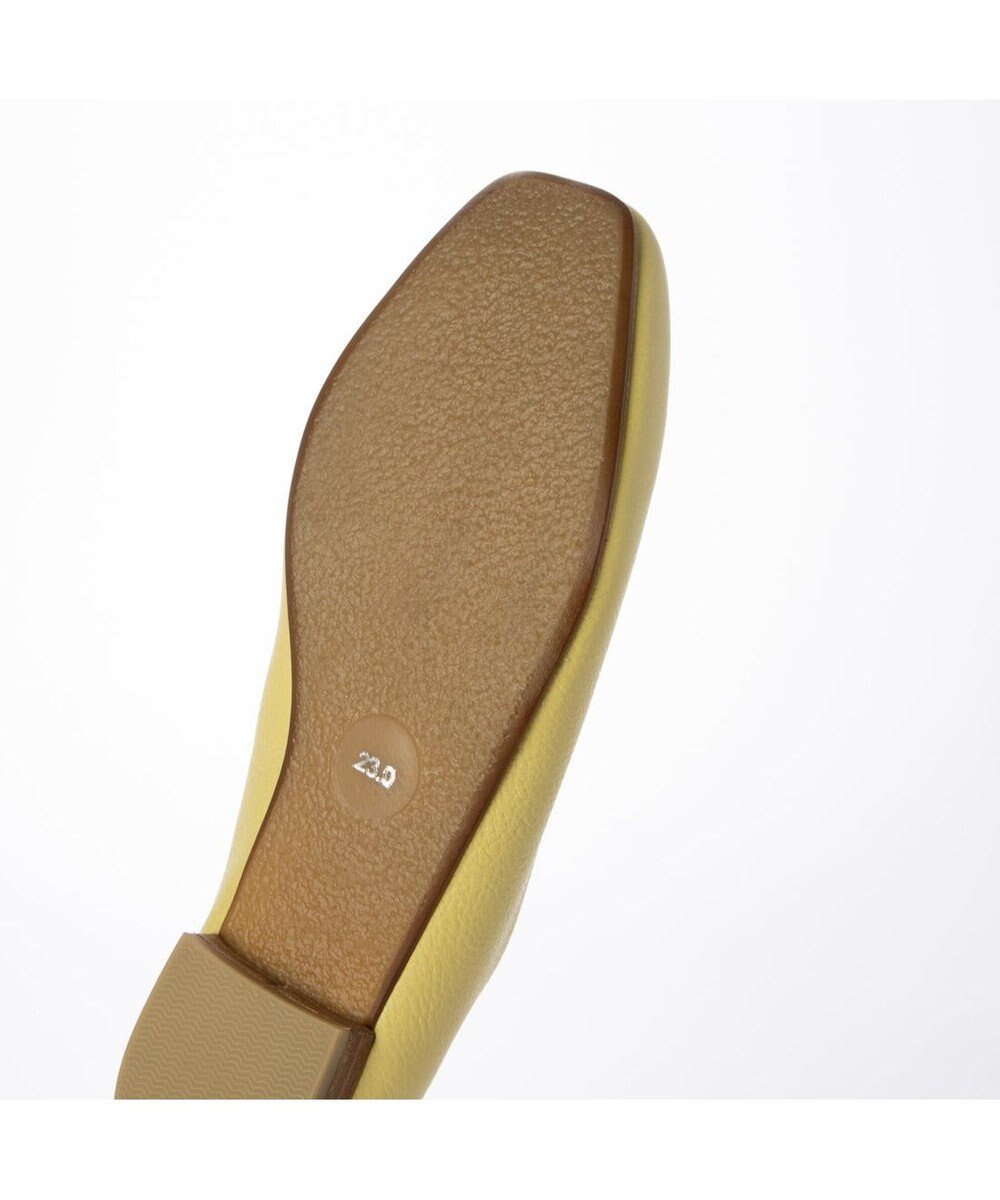 ing <ing>Vカットフラットパンプス 