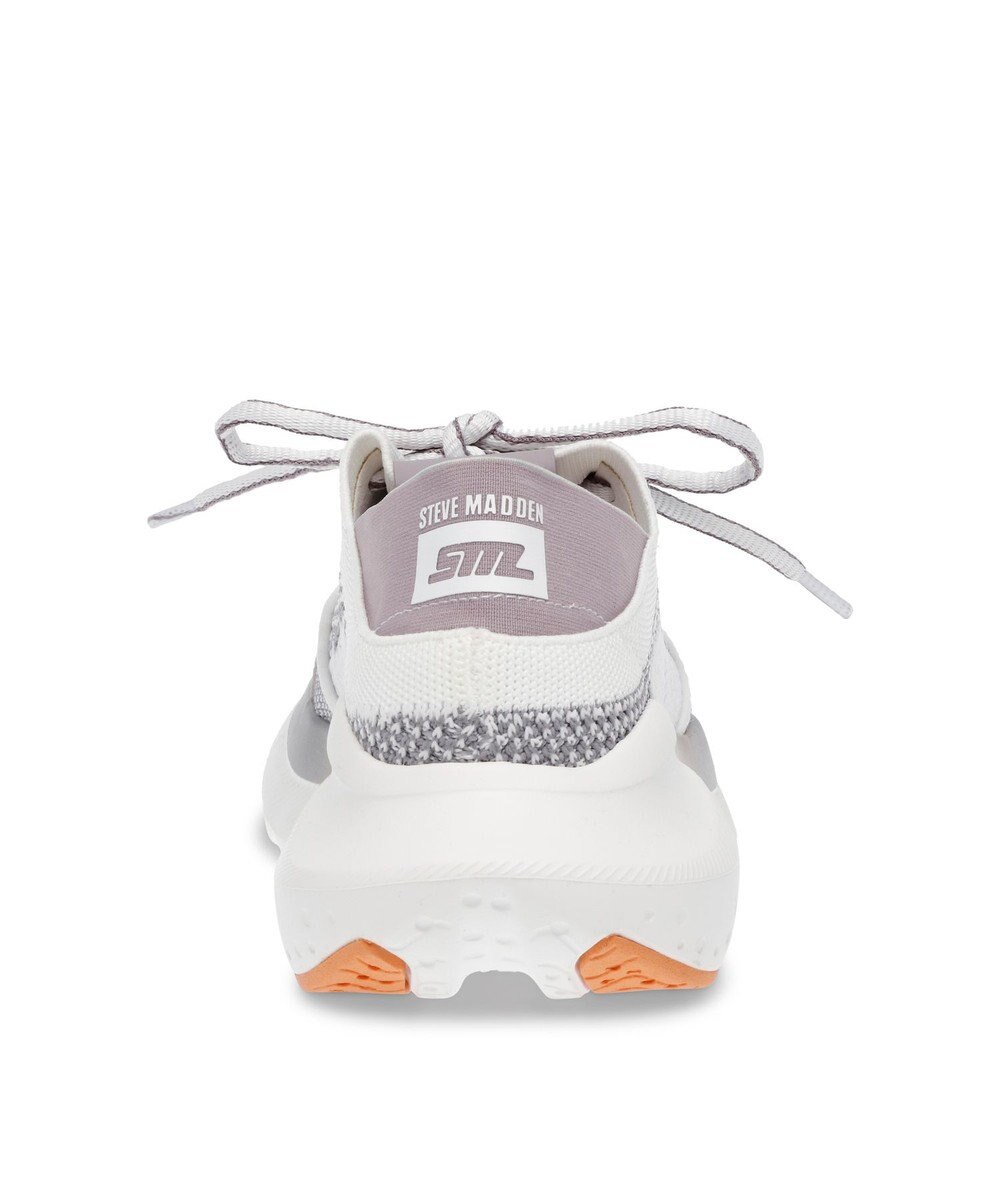 STEVE MADDEN ELEVATE 3 パフォーマンススニーカー 