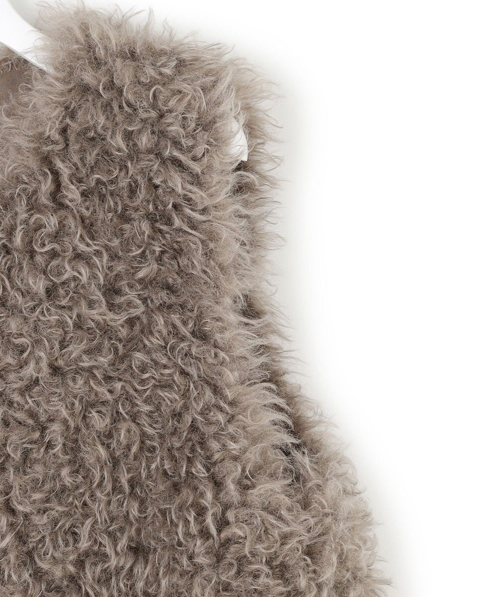 23区 S 【SLOW/一部店舗限定】フェイクファー ジレ 