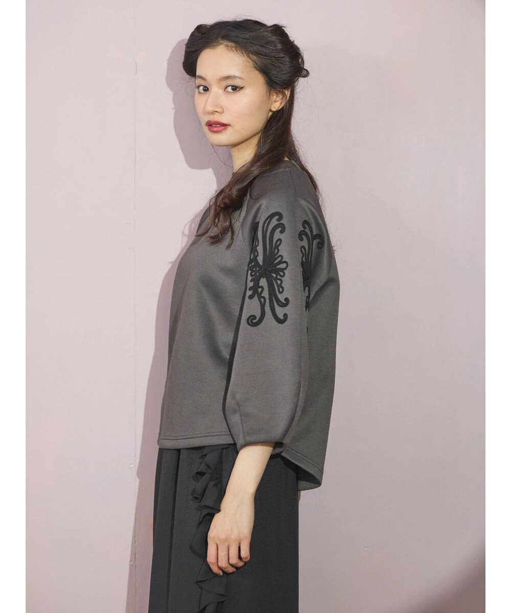 Green Parks ■ＥＳＣＡＲ　コードモチーフ刺繍プルオーバー 