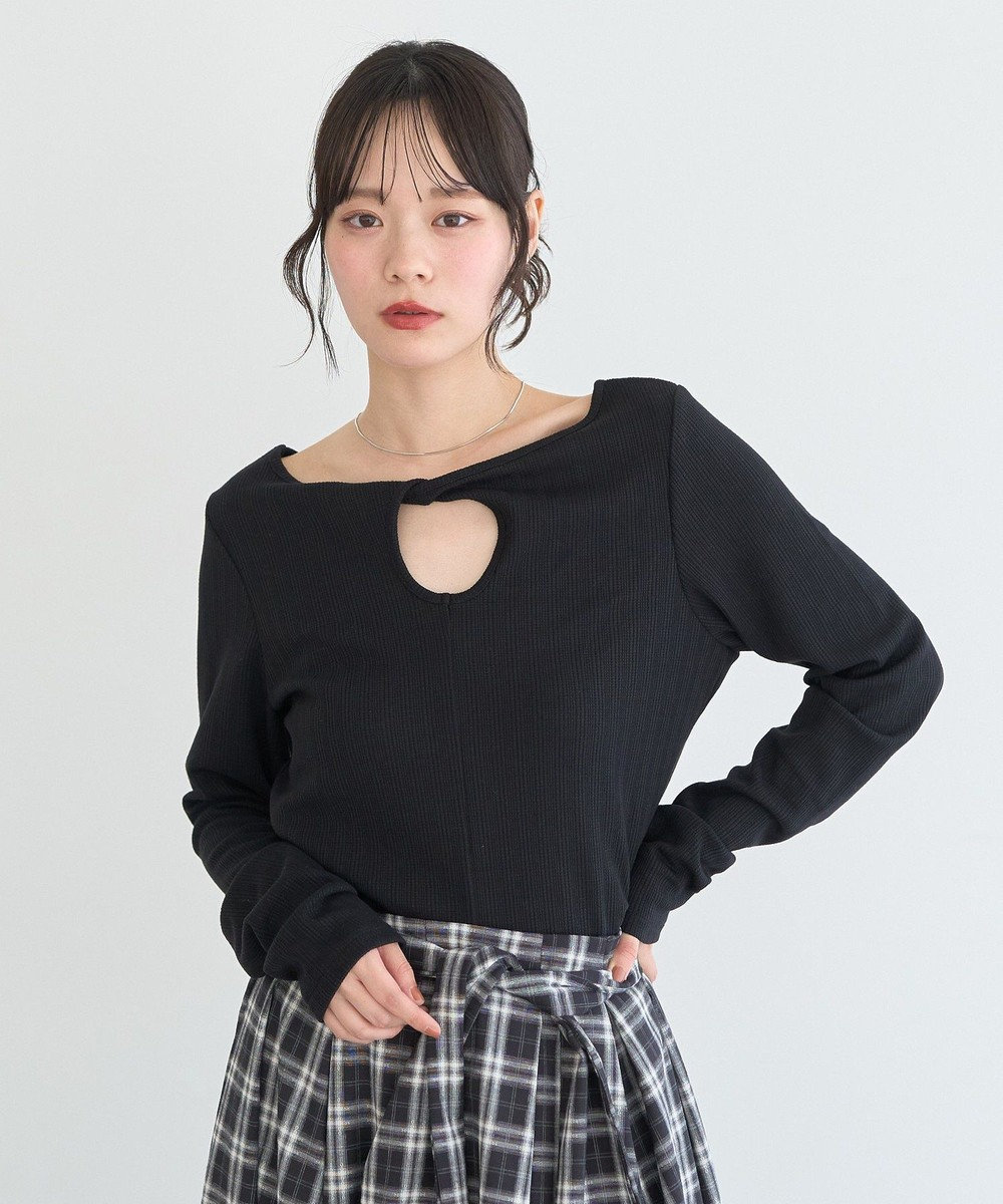 earth music&ecology 【前後2WAY】ツイストカットアウトプルオーバー 