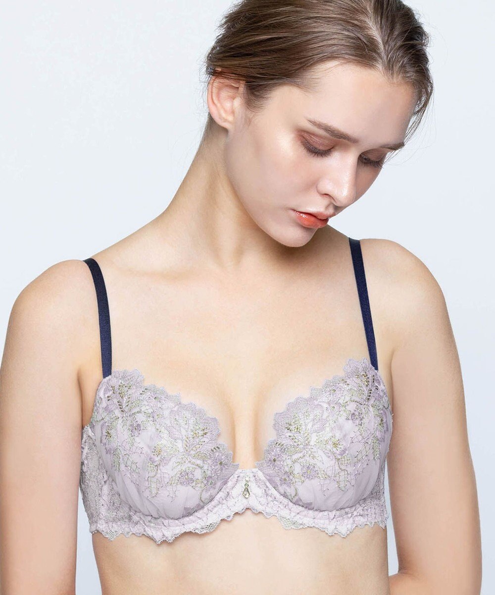 AMPHI ブラジャー ふっくらまる胸キープ 脇高設計 脇・背中スッキリ Gカップまで対応 大きいサイズ 【Hold Day Bra ホールドデイブラ】 BYJ305 アンフィ／ワコール 