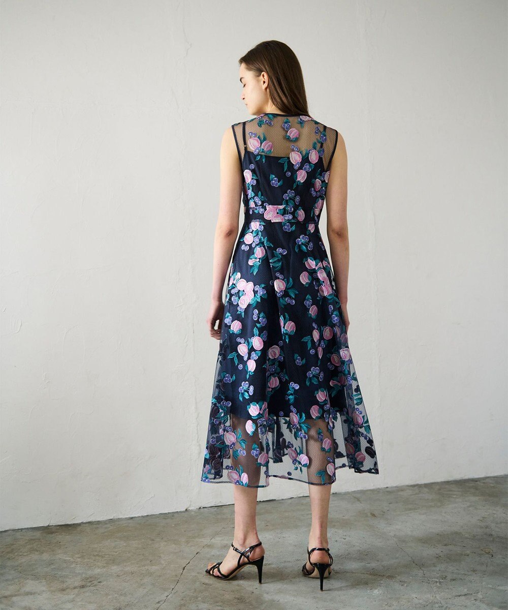 GRACE CONTINENTAL サマーフルーツ刺繍ワンピース 