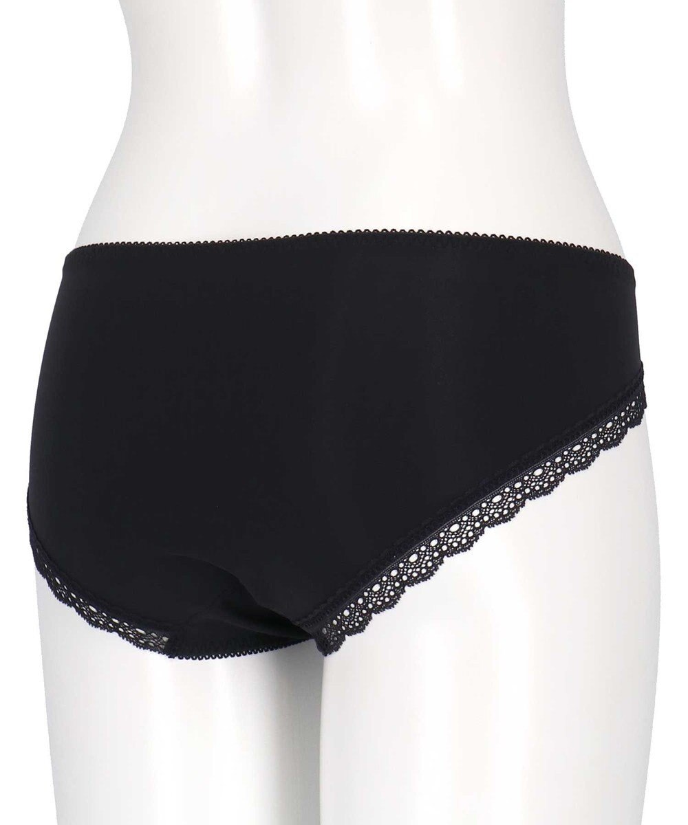 AMPHI 【sweet web掲載】 ショーツ 【BRAGENIC ブラジェニック 脇高細見えタイプ】BMI353とペア 吸汗速乾(後ろ身頃) アウターにひびきにくい(裾) PMI153 アンフィ／ワコール 