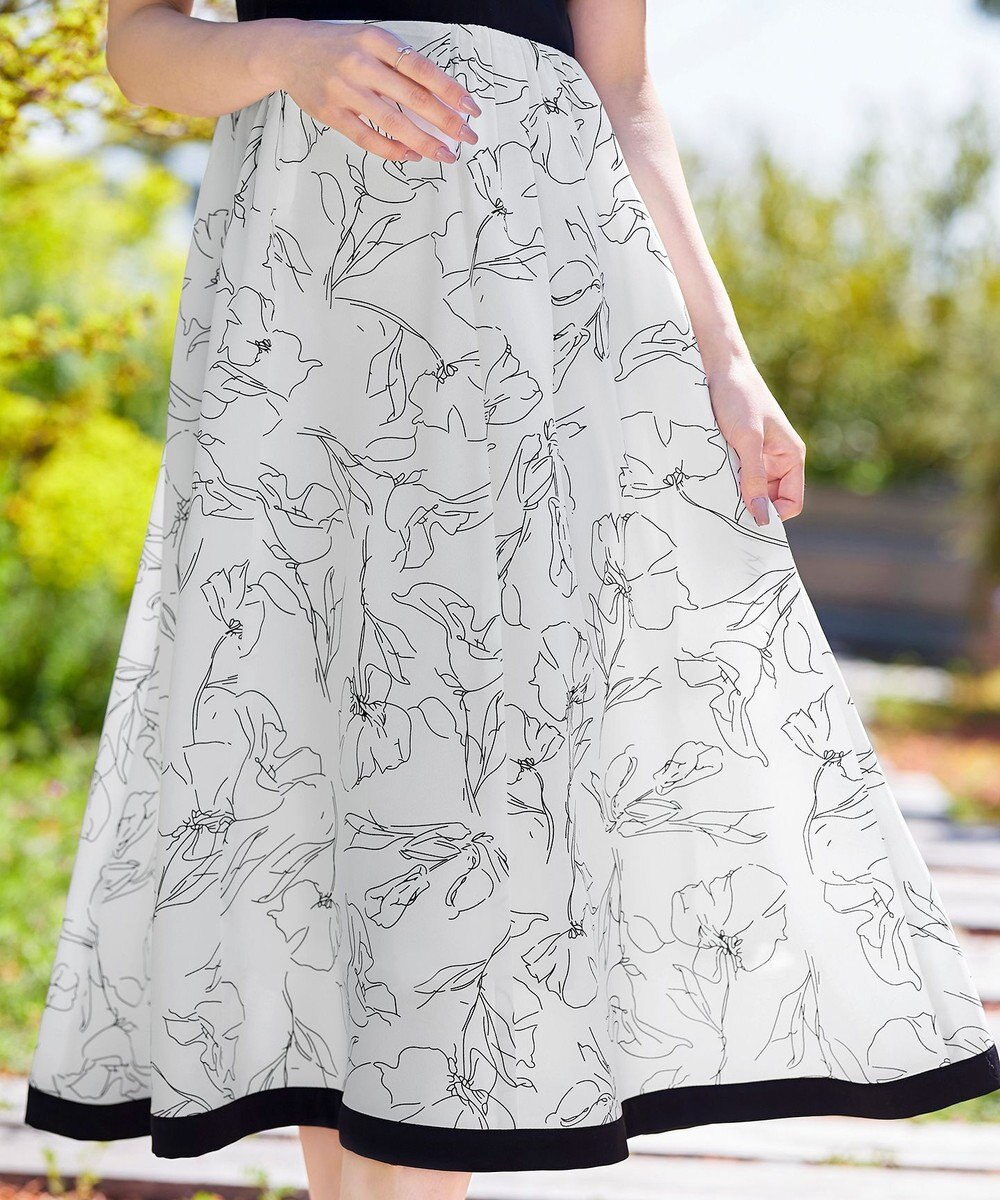 Tiaclasse 【小倉優子さん着用・新色追加・洗える】モノトーンフラワープリントワンピース 