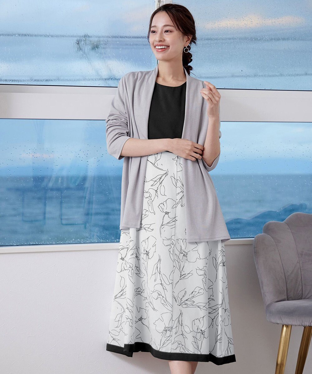 Tiaclasse 【小倉優子さん着用・新色追加・洗える】モノトーンフラワープリントワンピース 