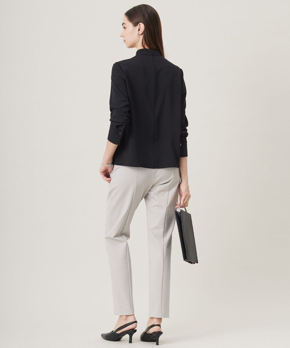 ICB 【洗える】ストレッチジョーゼット ハイネックブラウス 