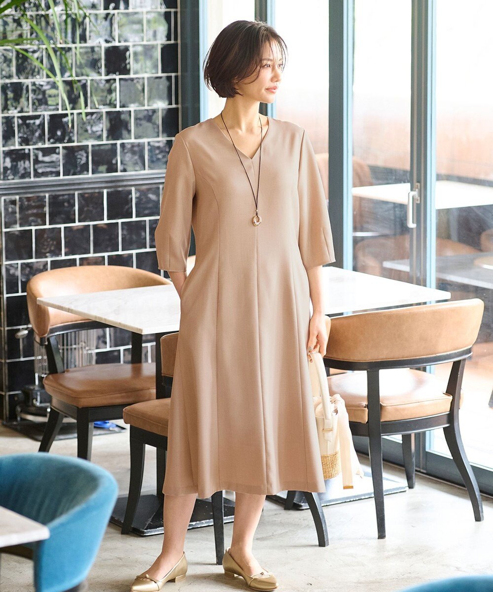 自由区 【接触冷感・速乾・UVケア・撥水・防シワ・XSサイズあり】リネンライクツィルVネック ワンピース 