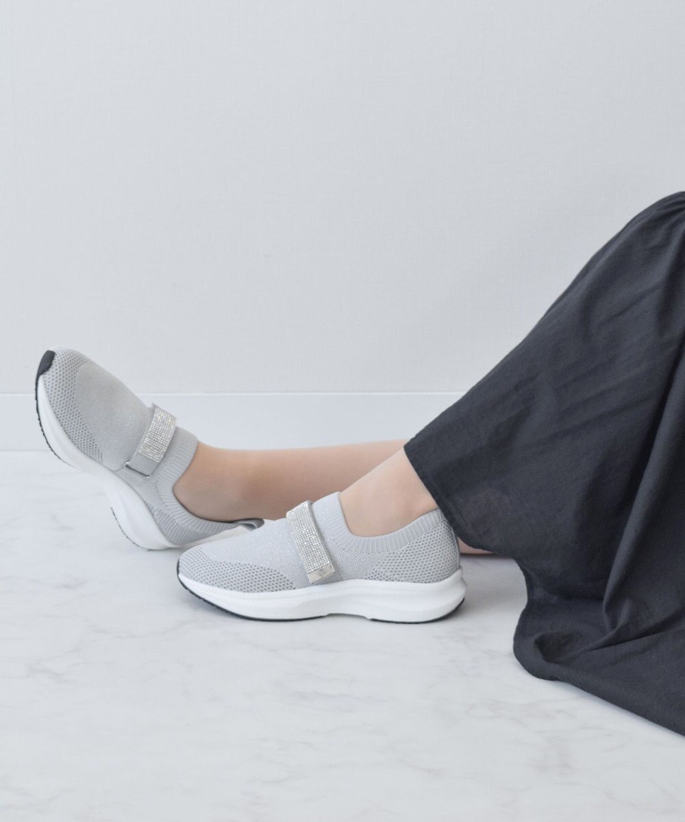 Bridget Birkin 【Bridget Birkin】ベルトストーンニットスニーカー 