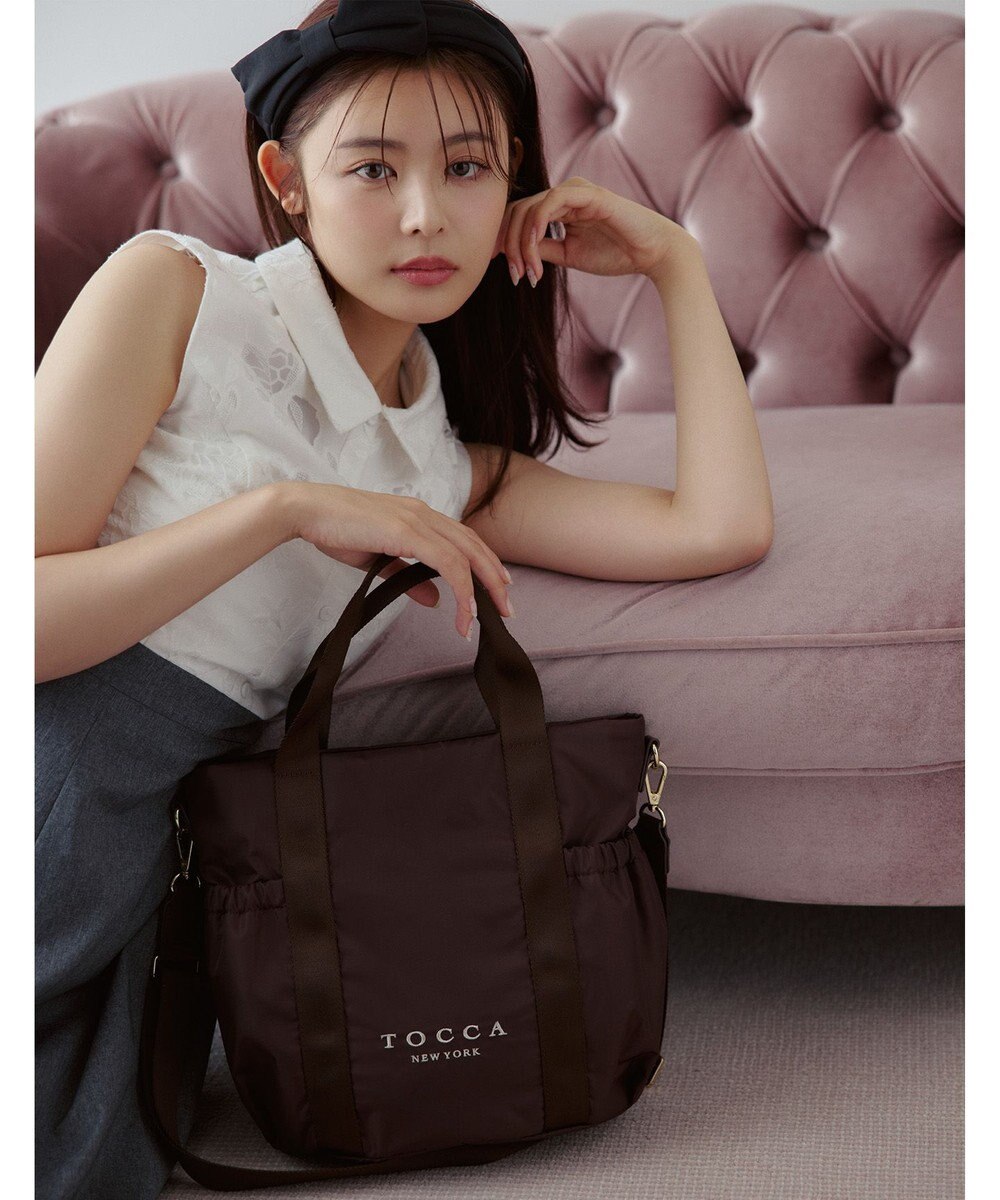 TOCCA 【新色登場・WEB＆一部店舗限定・環境にやさしい素材】SANA SIDEPOCKET TOTE トートバッグ 