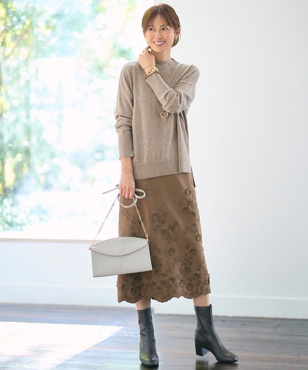 自由区 【SHIHOさん着用・秋から春まで履ける】ストレッチショート ブーツ 