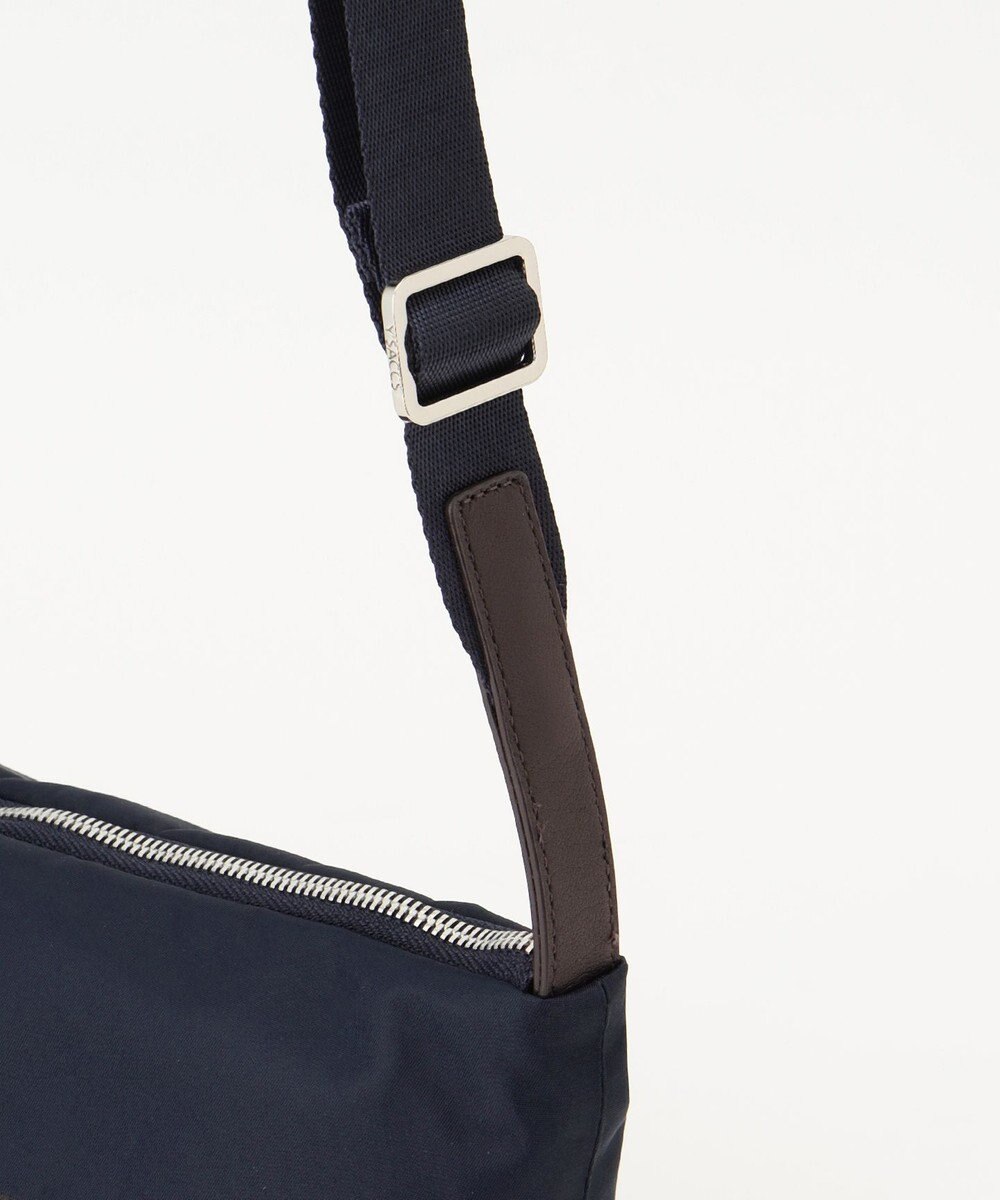 Y'SACCS リサイクルナイロン×カウレザー ラップミニショルダー 