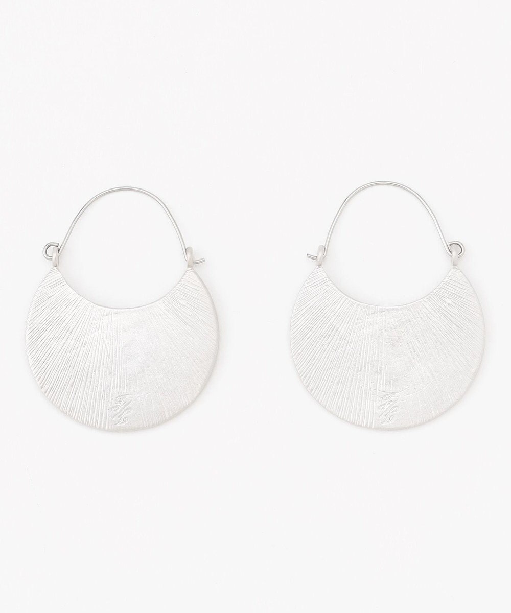 自由区 スワール ピアス 