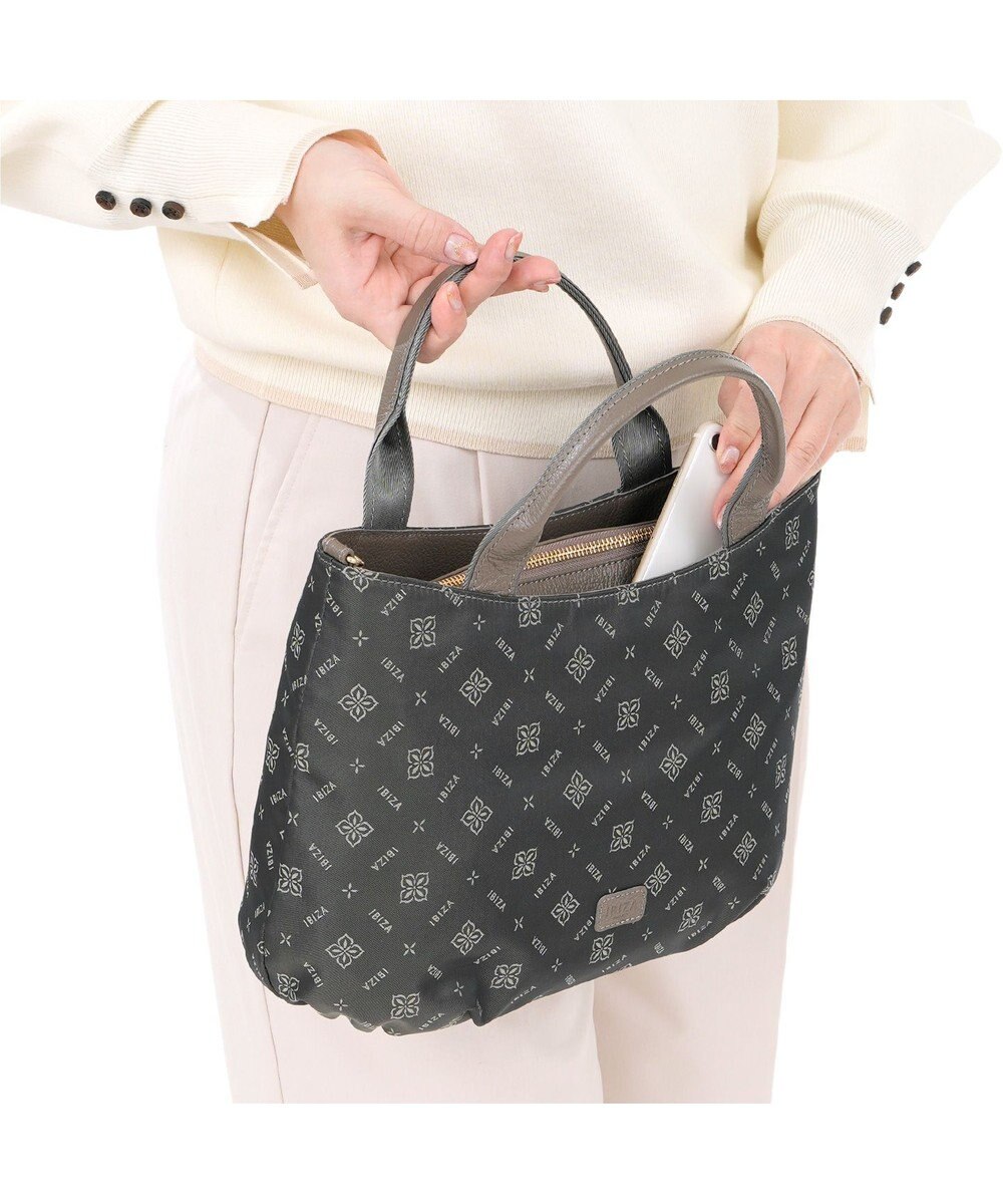 IBIZA モノグラムナイロン　2WAYバッグ 