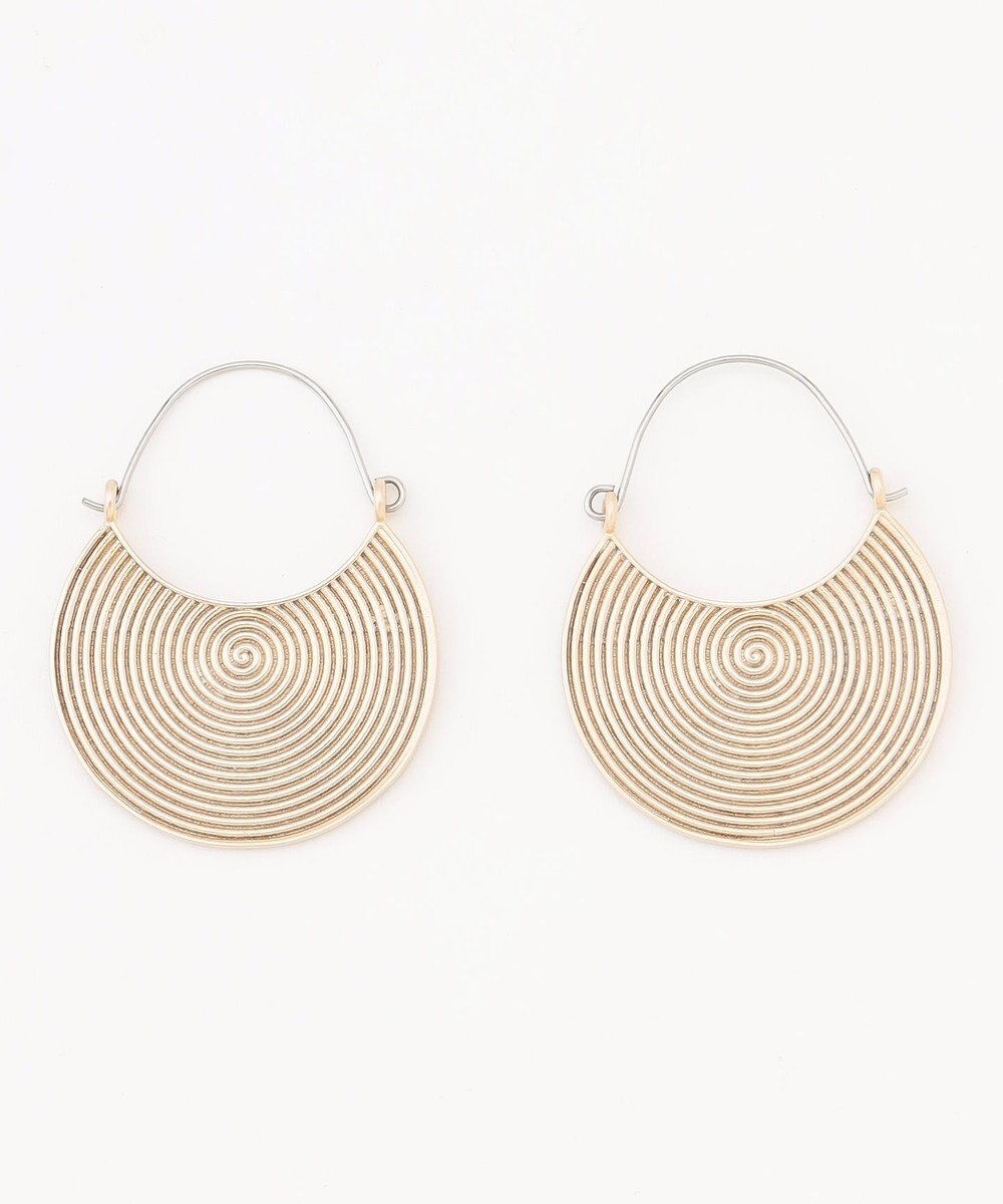 自由区 スワール ピアス 