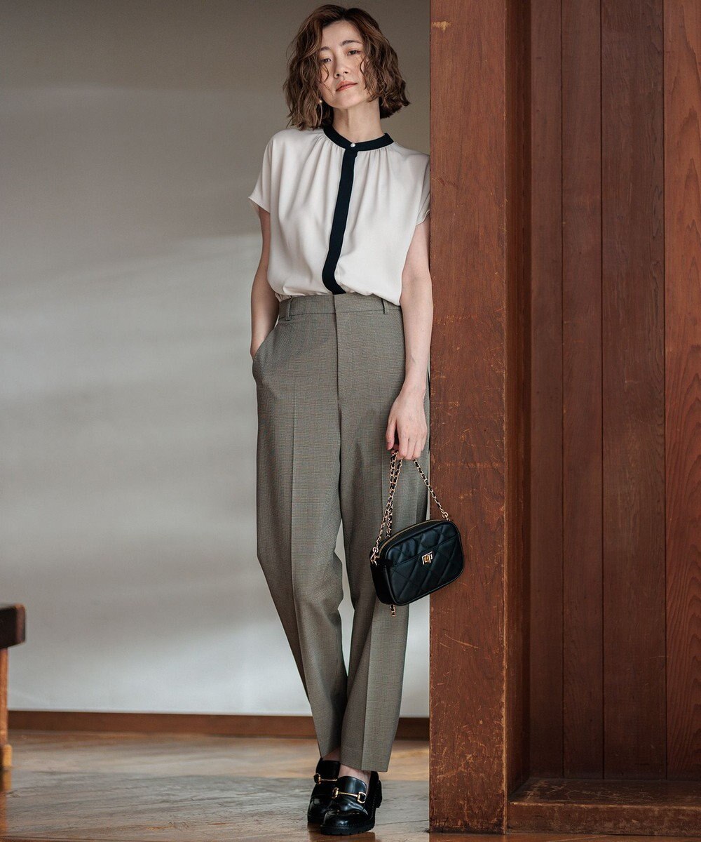 23区 S 【洗える】バックサテンアムンゼン パール釦 ブラウス 