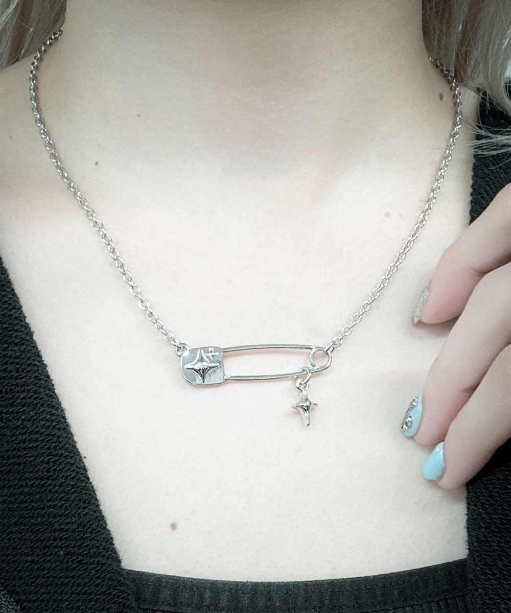 WEGO Lスセーフティピンモチーフネックレス 