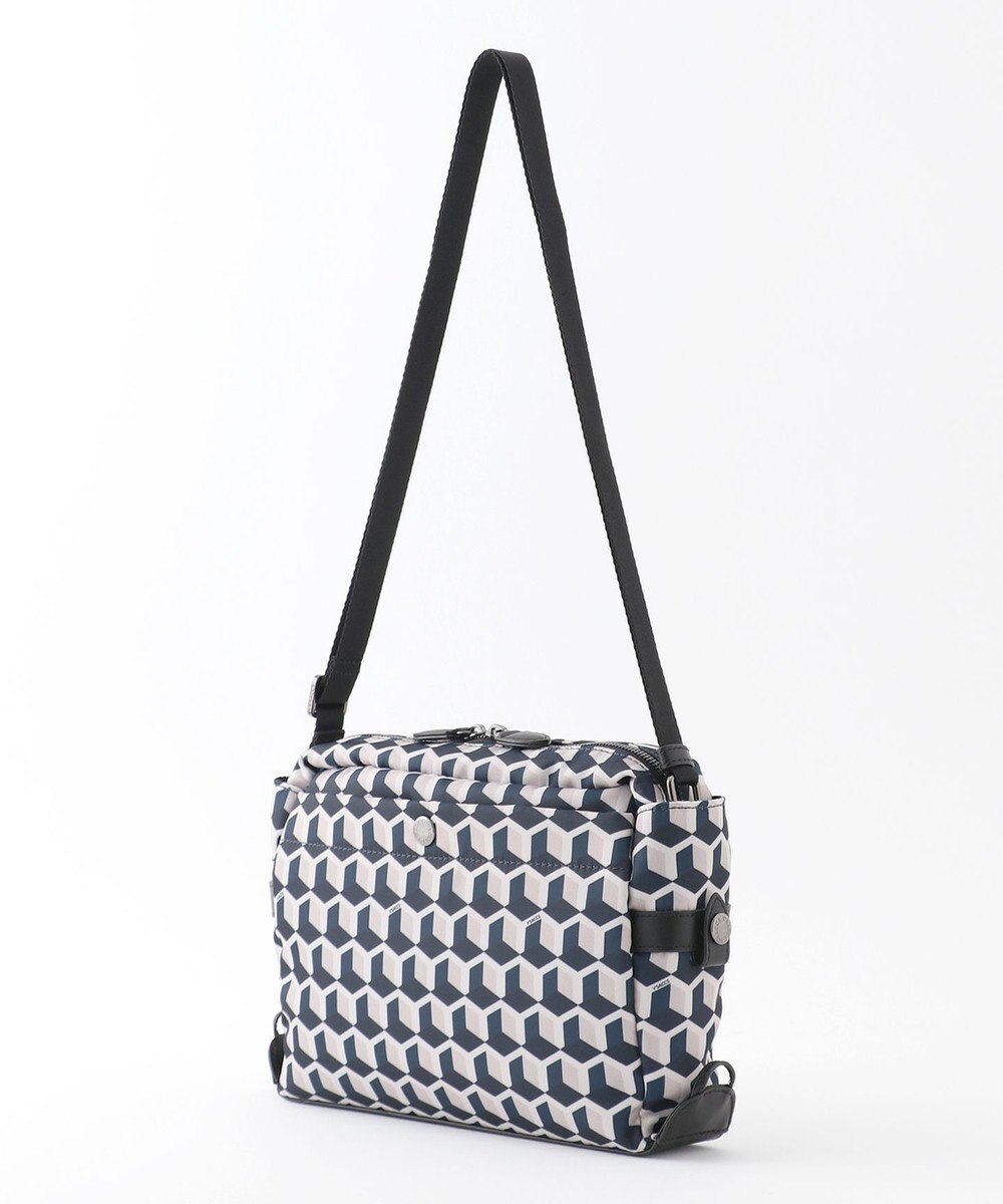 Y'SACCS キュービックモノグラム　スクエアショルダー 