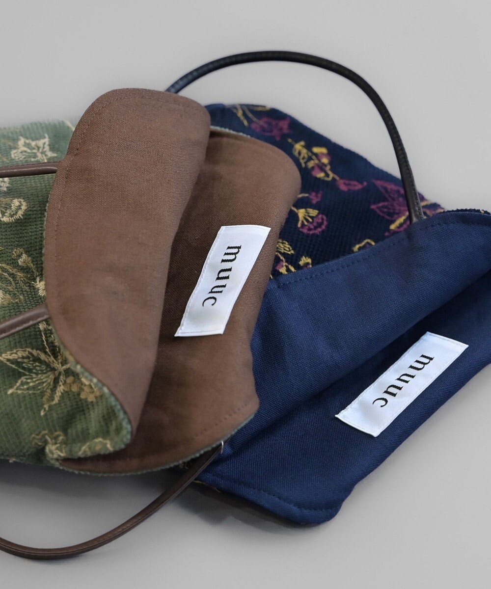 AND WOOL 花刺繍のminiバッグ 