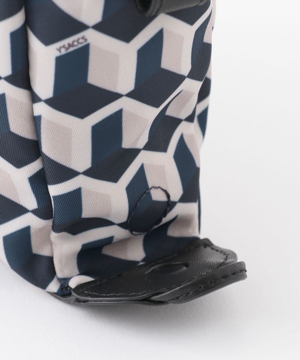 Y'SACCS キュービックモノグラム　スクエアショルダー 